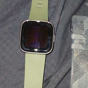 Fitbit versa 2